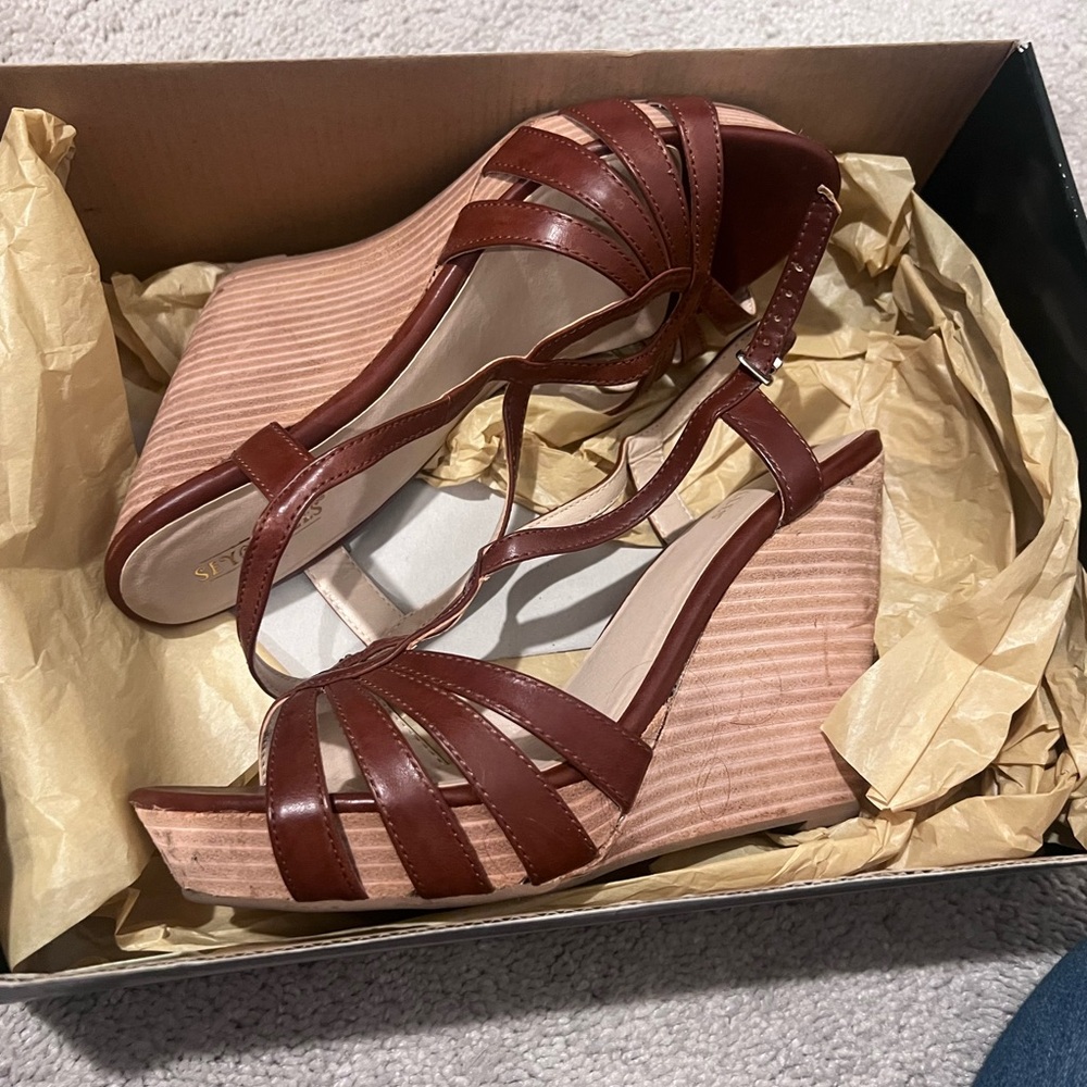 Seychelles Brown Strappy Wedges